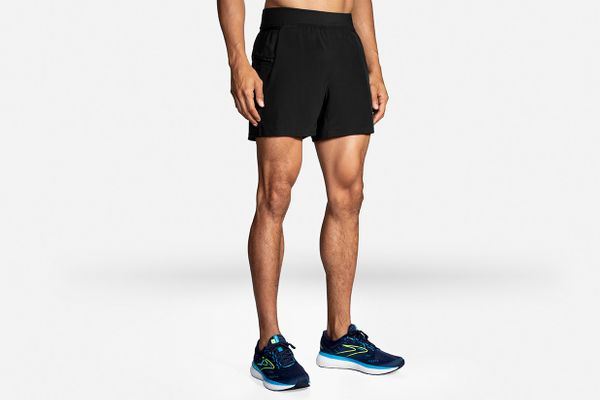 Brooks Men's Sherpa 5" 2-in-1 Short Black